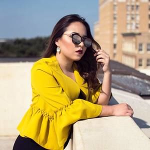 Meet your Posher, Alejandra